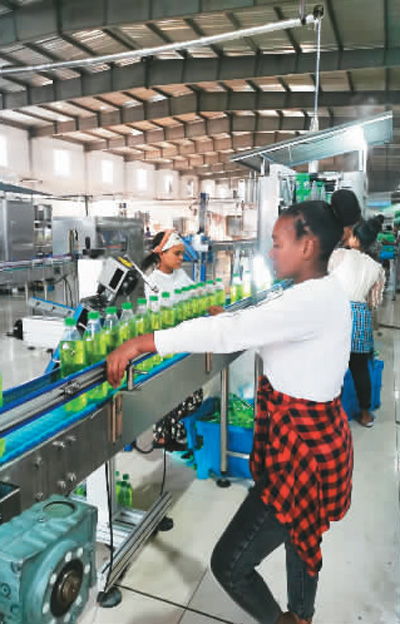 林西村僑商非洲創業記 僑界矚目的餐飲傳奇